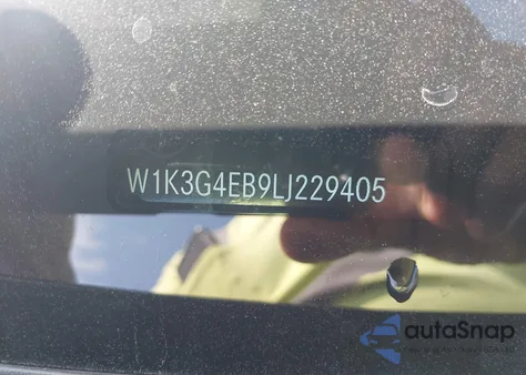 2020 Mercedes-Benz A 220 z USA, uszkodzony, nr VIN W1K3G4EB9LJ229405